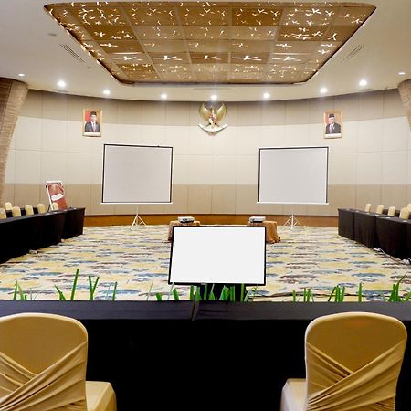 The Alana Hotel And Conference Sentul City By Aston Bogor Exterior photo